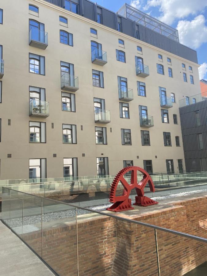 W Sercu Wrocławia Apartamenty Bagian luar foto