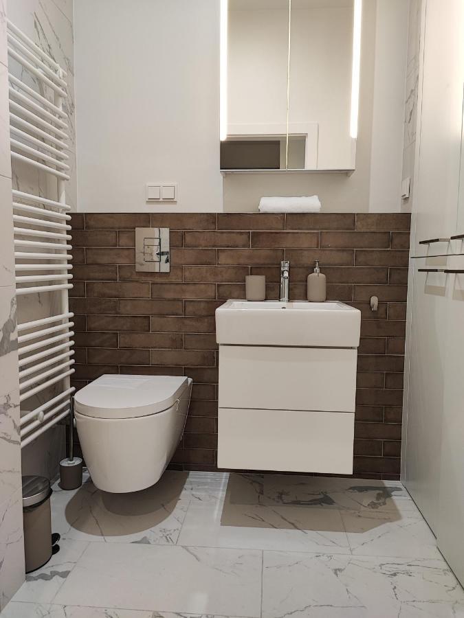 W Sercu Wrocławia Apartamenty Bagian luar foto